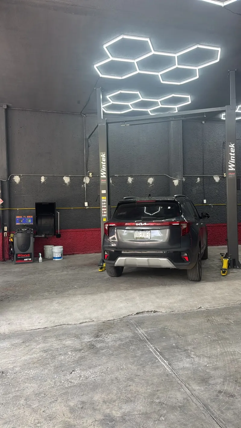 Interior de la sucursal de Avante Cuernavaca